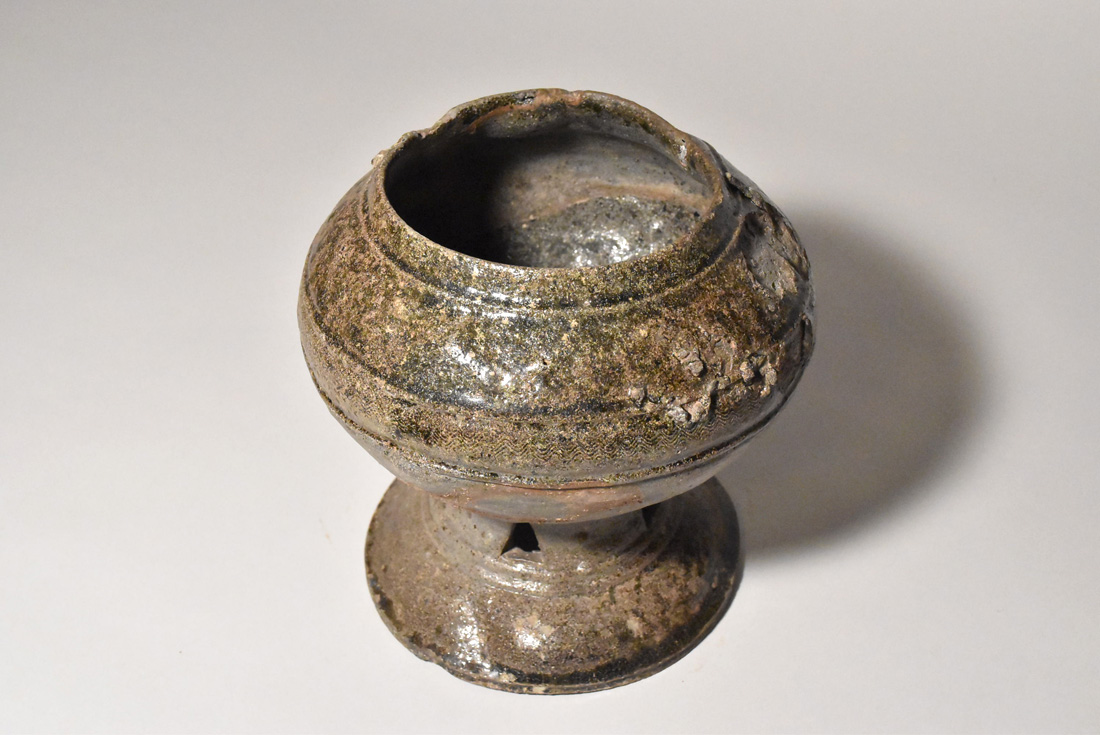 日本製新品新羅自然釉脚付壺（新羅時代） 須恵器