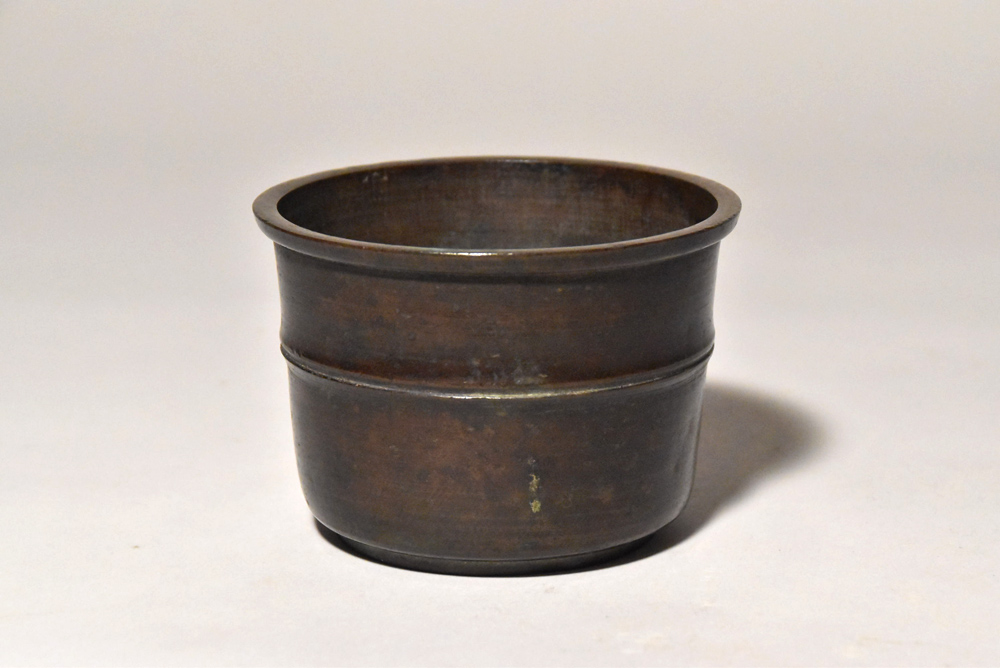 お得最安値古銅筒碗（室町～江戸時代） 花器